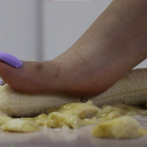 Me crushing a banana 5 min purple nails.mp4